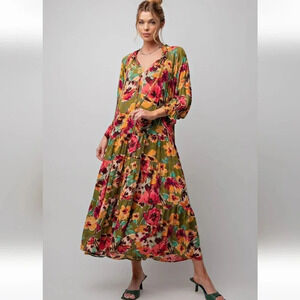 Easel Green Floral Maxi Dress New
